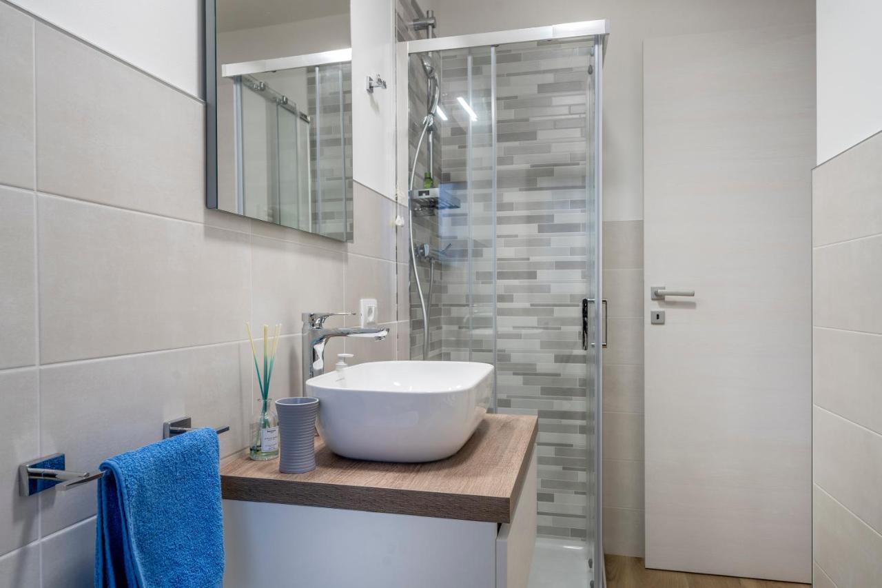 Alpi Giulie Chey Apartment Camporosso  Exterior photo